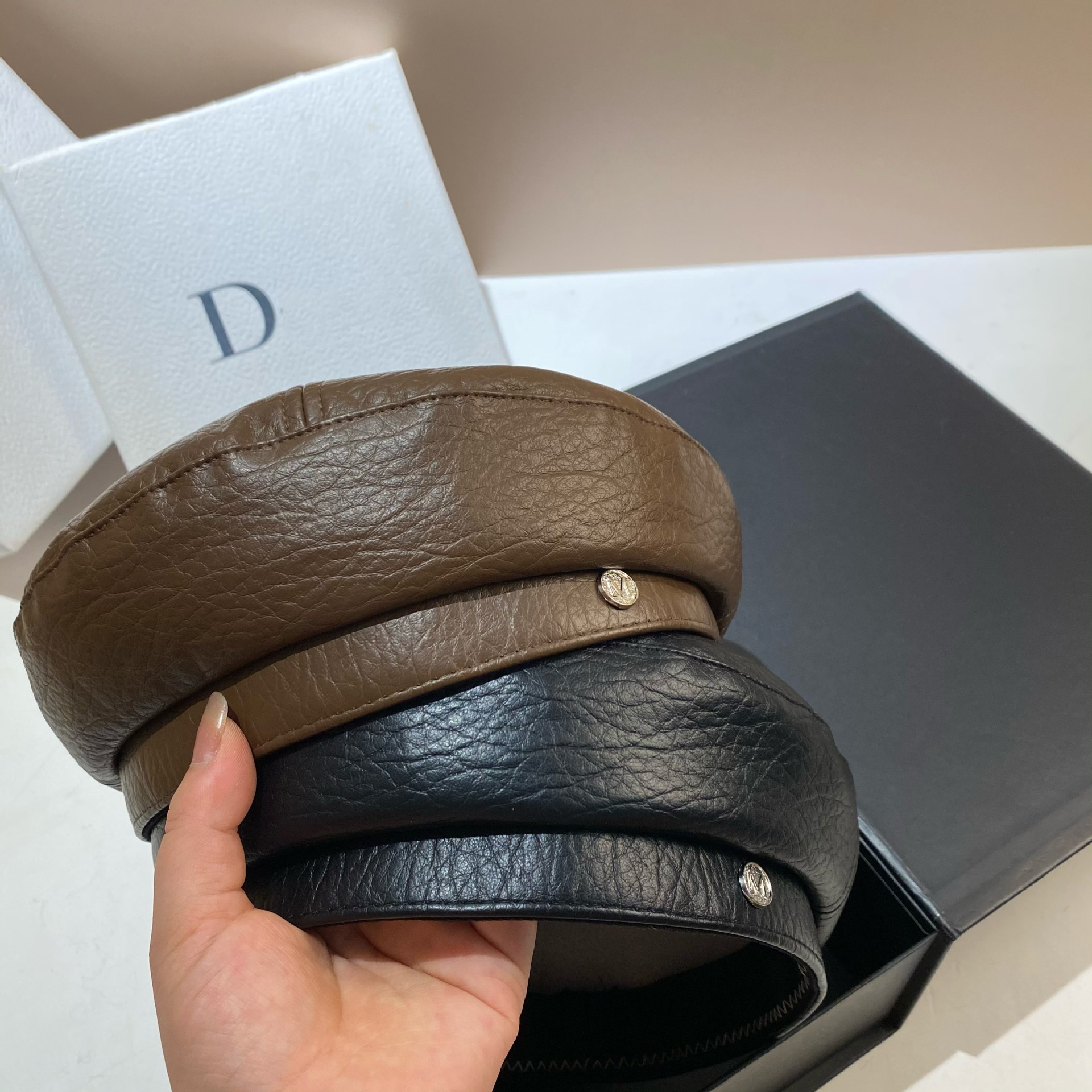PU Leather Beret Caps Women Fa - Snapback Hat Flat recensione e prezzo